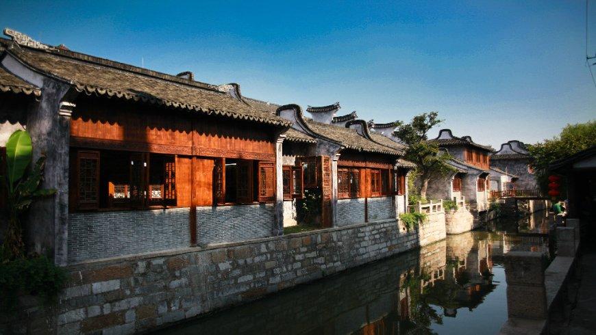 纽约纳斯达克户外大屏:背景选什么颜色更搭-大舍传媒